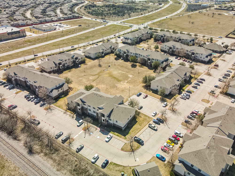 Worthington Point Crowley, TX (817) 2970952